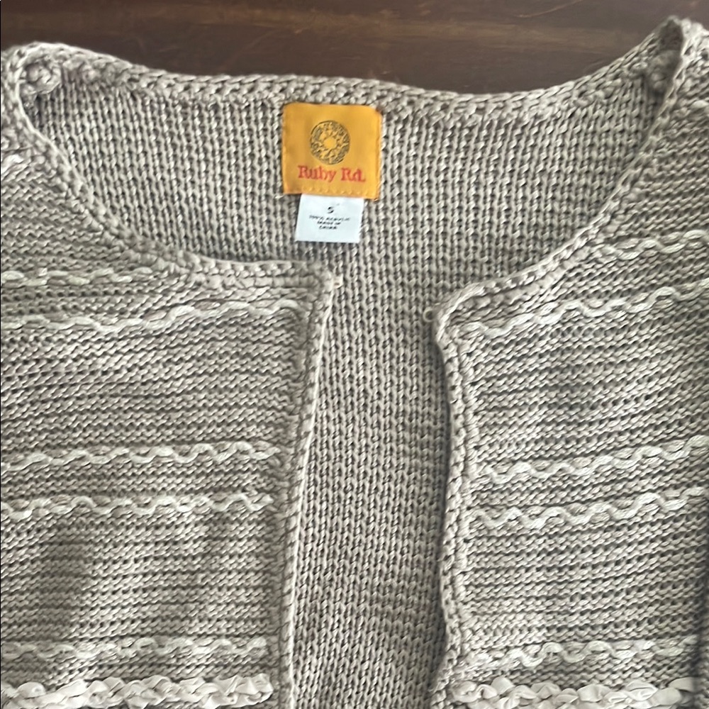 Ruby Rd. Gray Cardigan with Textured Knit Design